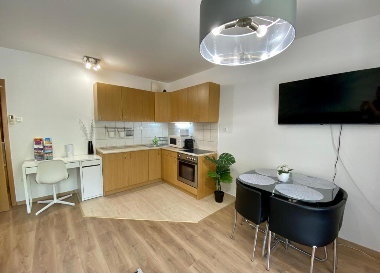 Orangehomes One Bedroom Design Apartment Budapest Exterior foto